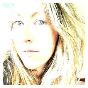 Meet your Posher, Ariane